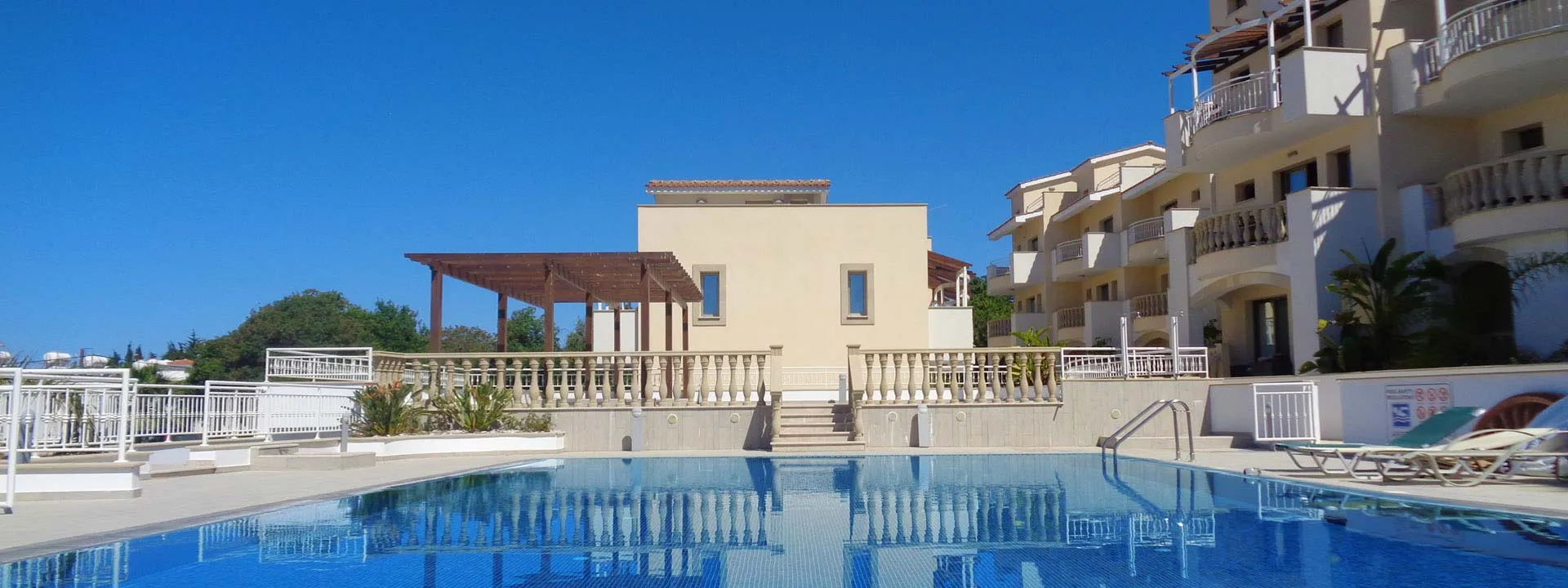 Rijtjeshuis met 3 slaapkamers te koop in Paphos — 2/4