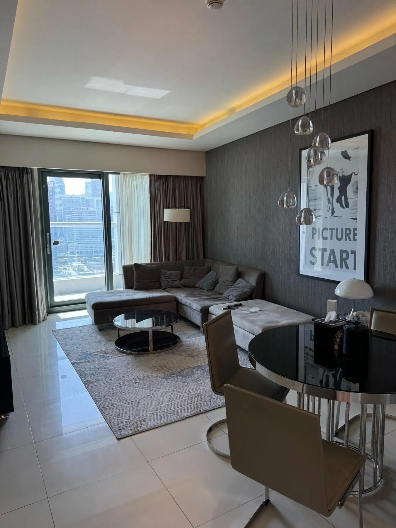KLAAR APPARTEMENTEN | VOLLEDIG GEMEUBILEERD | HOGE VERDIEPING, 1 slaapkamer, 87,25 m²
