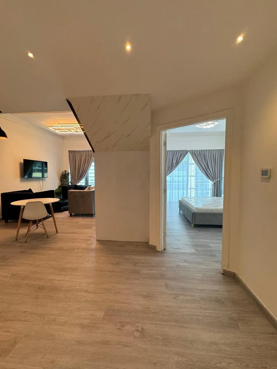 1 yatak odalı daire — Barsha Heights, Dubai — 2/12