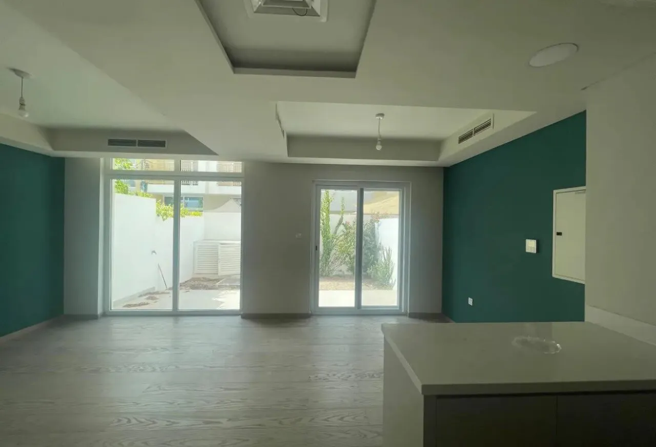 Prachtige villa met 3 slaapkamers | Groot terras | Te huur, 3 slaapkamers, 192 m²