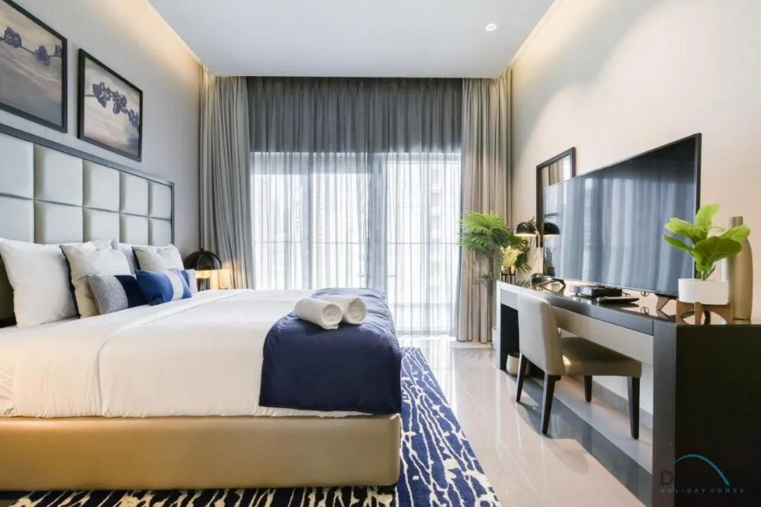 Hotelappartementen in het luxe complex DAMAC Majestine! De appartementen zijn volledig gemeubileerd! Appartementen voor wonen en investeren (ROI - 5% in $)! Huurinkomsten - vanaf $ 2000 per maand! Het complex is opgeleverd!, 2 slaapkamers, 99 m²