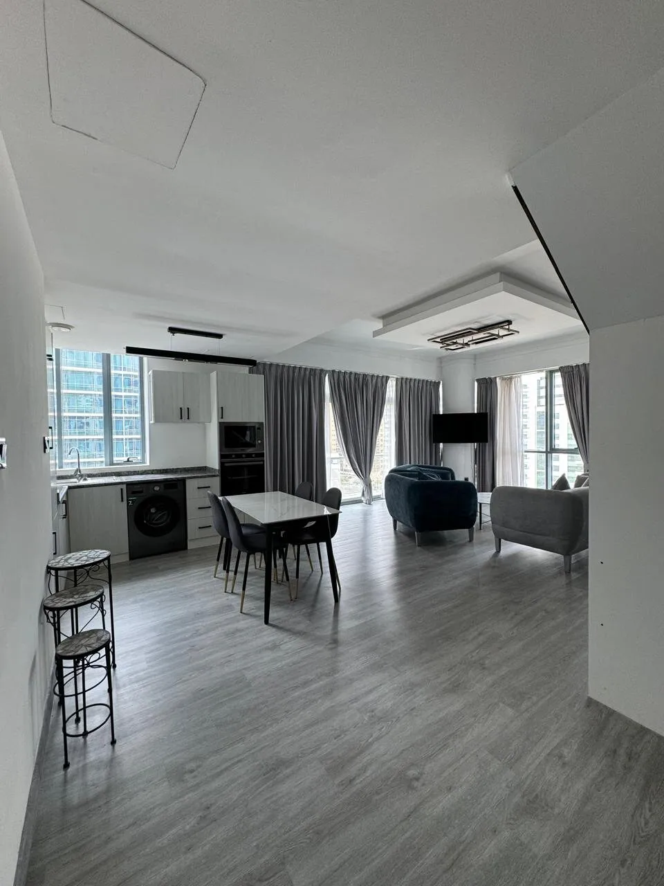 3 yatak odalı daire — Barsha Heights, Dubai — 10/18