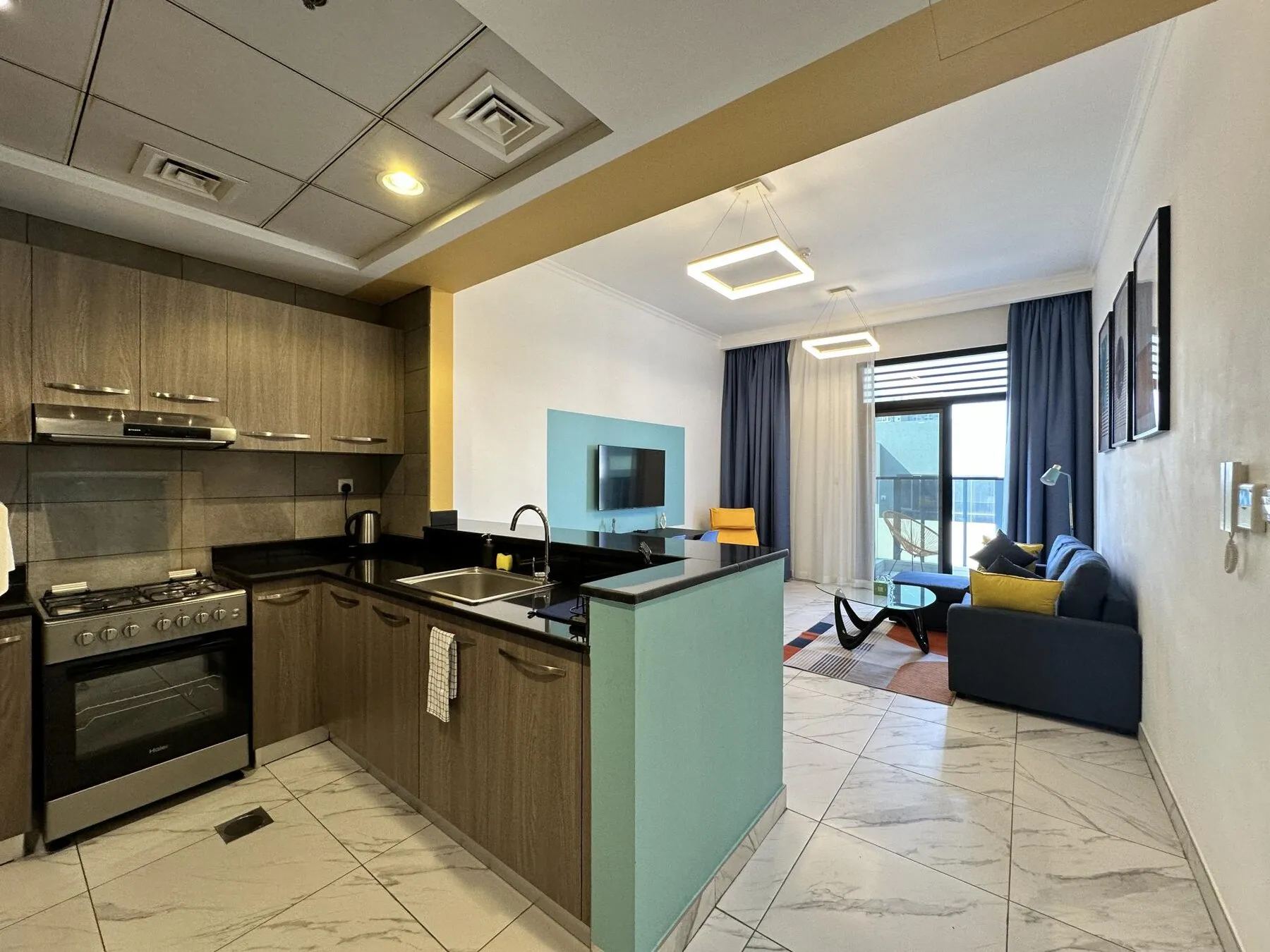 Kant-en-klare hotelappartementen in IZZZI.LIFE MINT in het snelgroeiende gebied van Dubai Jumeirah Village Circle! De appartementen zijn volledig gemeubileerd! Geweldige optie voor wonen en investeren! Het complex is opgeleverd!, 1 slaapkamers, 64,29 m²