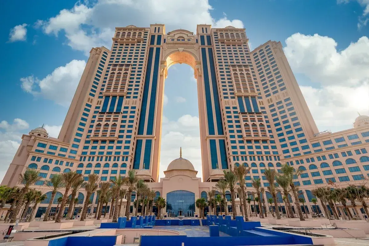 Instapklare appartementen in het nieuwe project Fairmont Marina Residences in Abu Dhabi! Geweldige optie voor investeringen! Huurinkomsten - 6,3% in $! Wij zorgen voor een beleggerscatalogus! Volledig gemeubileerd appartement!, 2 slaapkamers, 141 m²