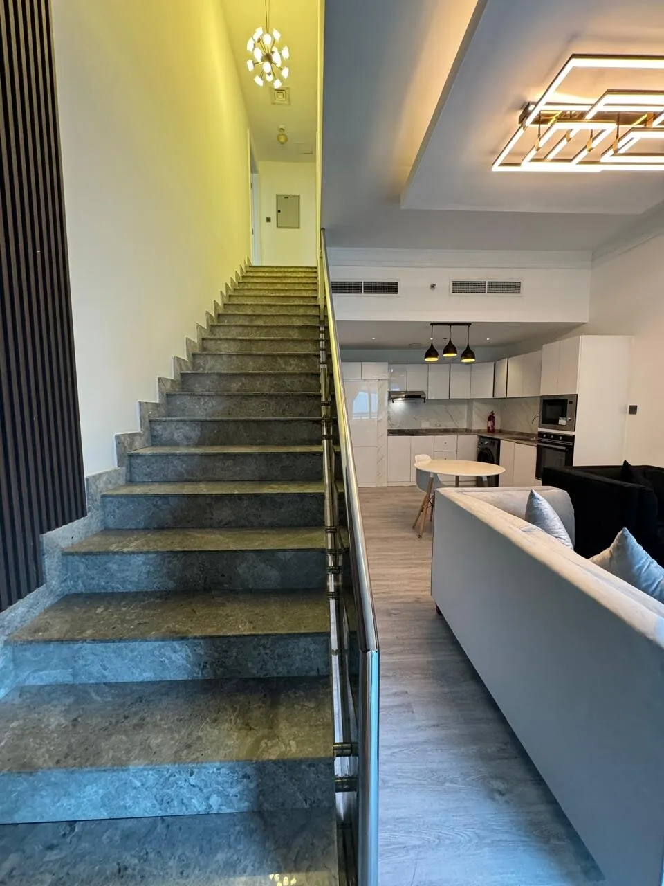 3 yatak odalı daire — Barsha Heights, Dubai — 3/20