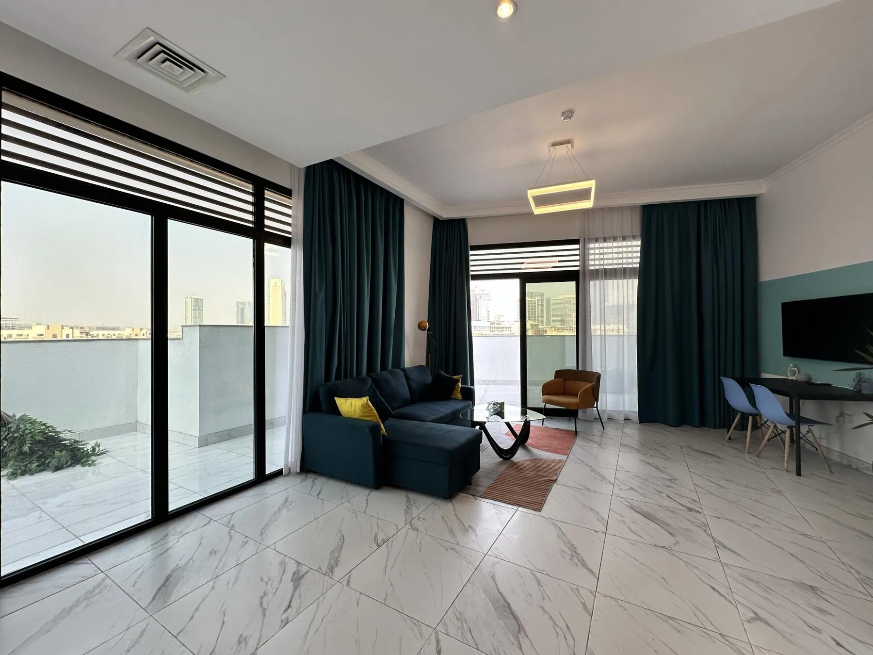 2 yatak odalı daire — Jumeirah Village Circle, Dubai — 4/19
