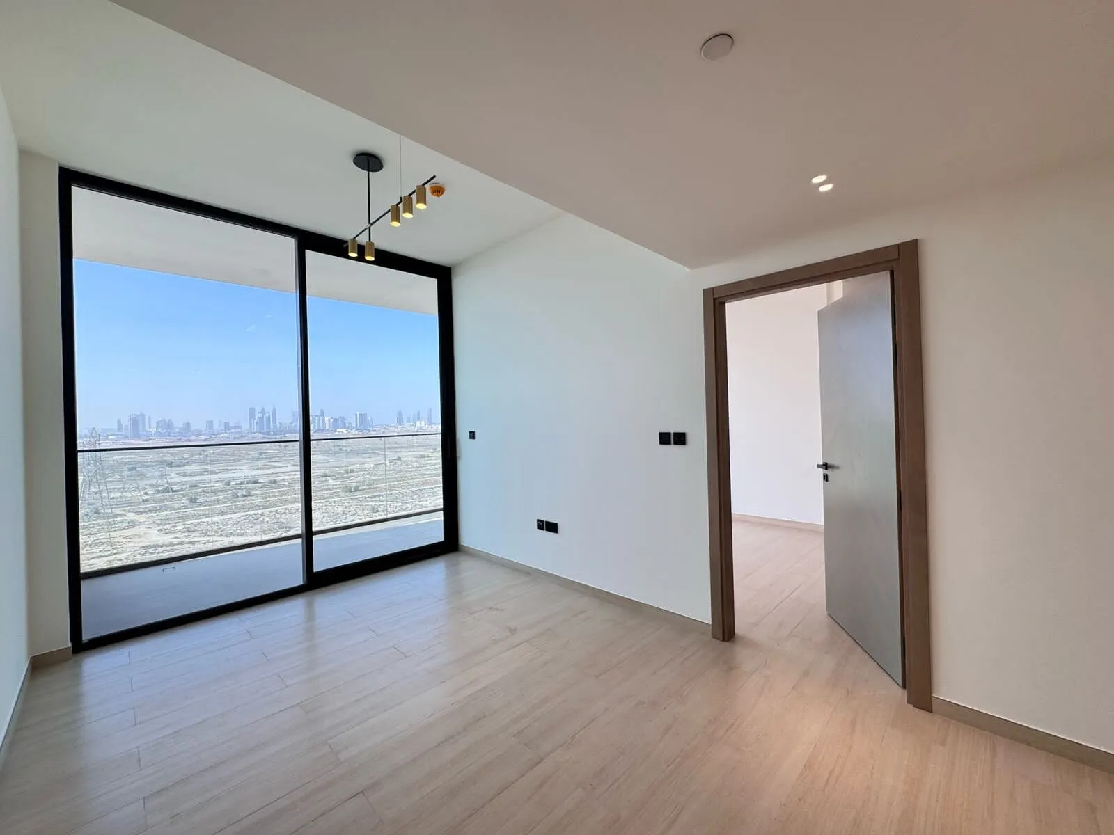 Luxe appartementen in wooncomplex Binghatti Corner in een gewilde omgeving - JVC! Uitgeruste keuken, badkamers en ingebouwde kasten! Panoramisch uitzicht op de jachthaven en Burj Arab! Geweldige optie voor wonen en investeren!, 1 slaapkamer, 61,38 m²