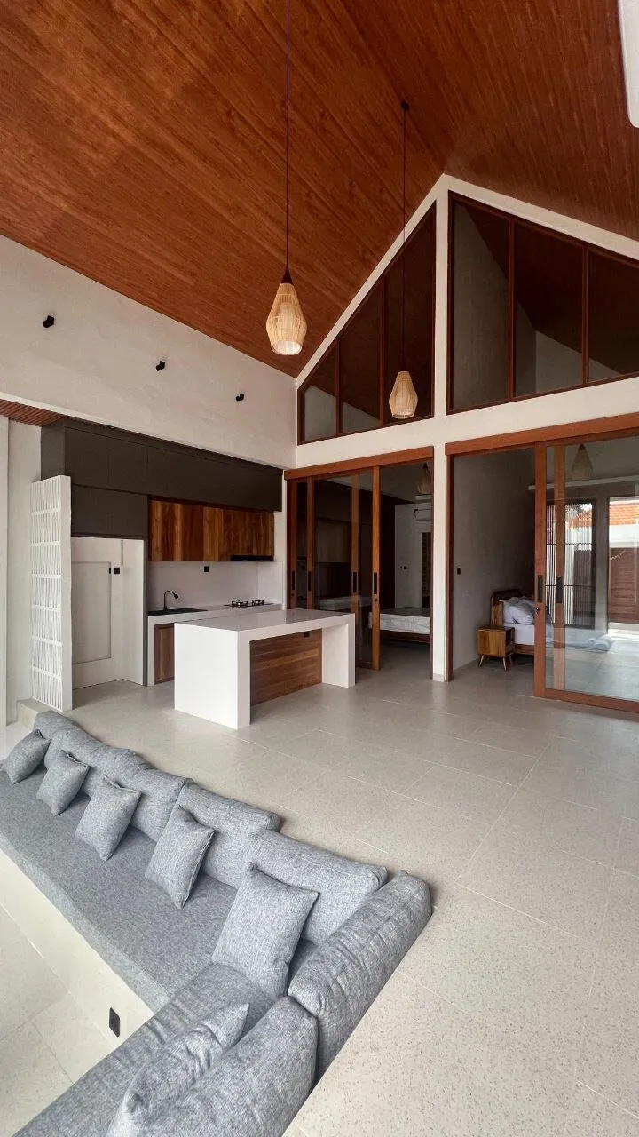 Villa de 2 dormitorios en venta en Tibubeneng, Canggu, Bali — 3/16