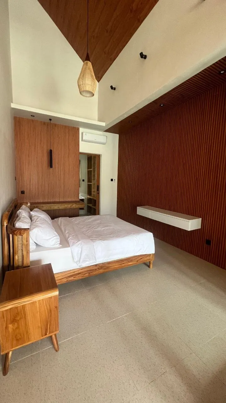 Villa de 2 dormitorios en venta en Tibubeneng, Canggu, Bali — 9/16