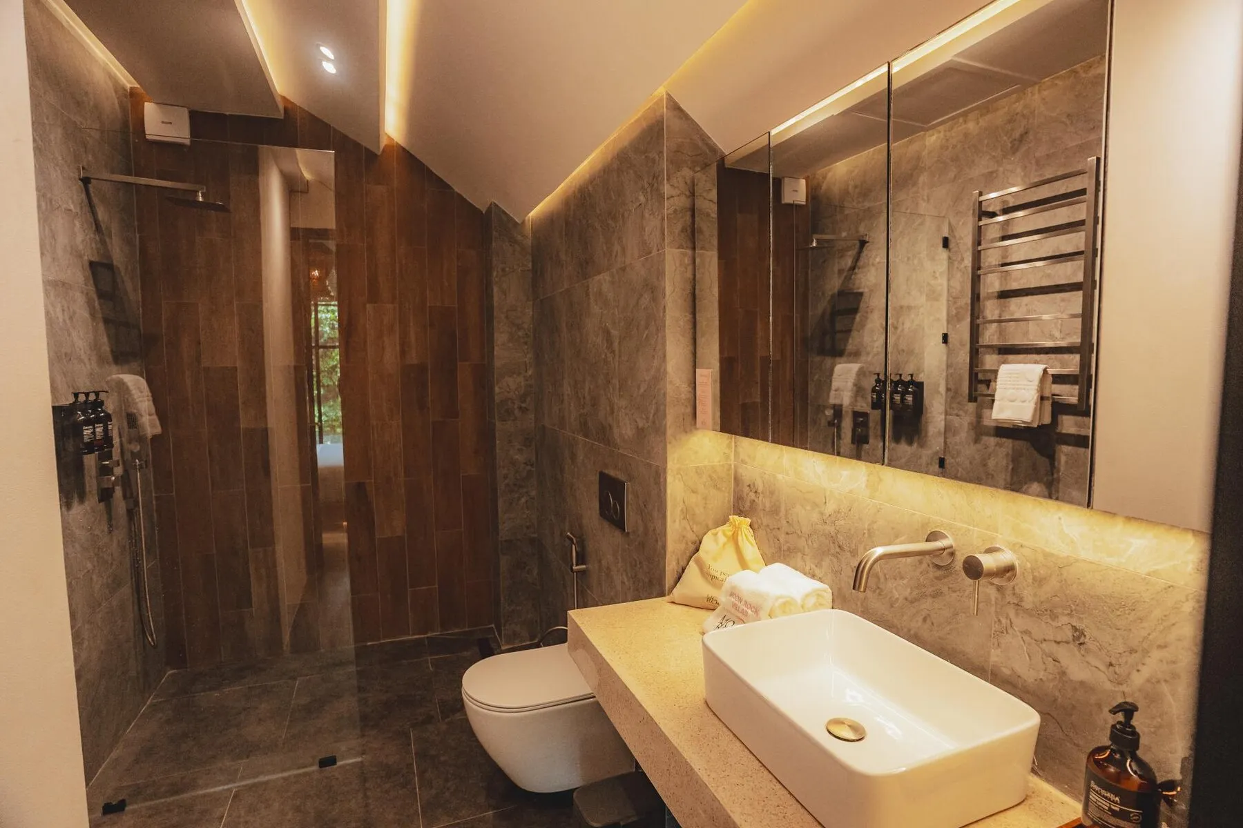 Villa met 1 slaapkamer te koop in Gianyar, Bali — 18/20