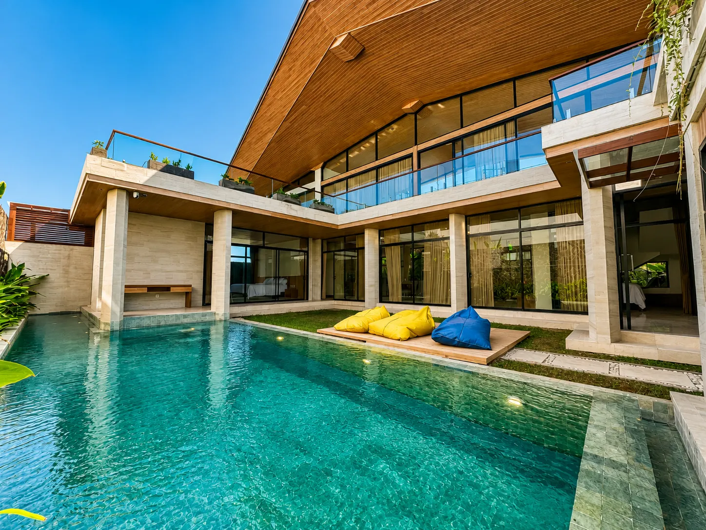 Nieuwe premium villa met uitzicht op de kustlijn in Sanur!, 4 slaapkamers, 400 m²