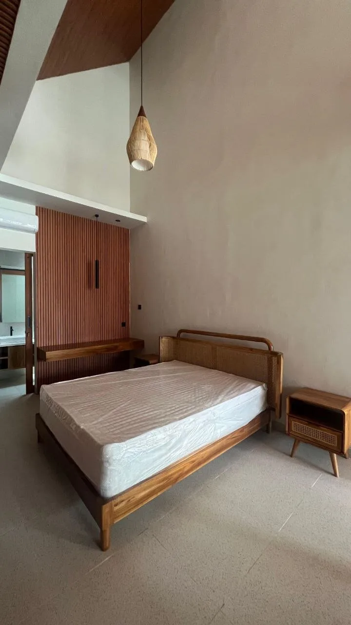 Villa de 2 dormitorios en venta en Tibubeneng, Canggu, Bali — 8/16