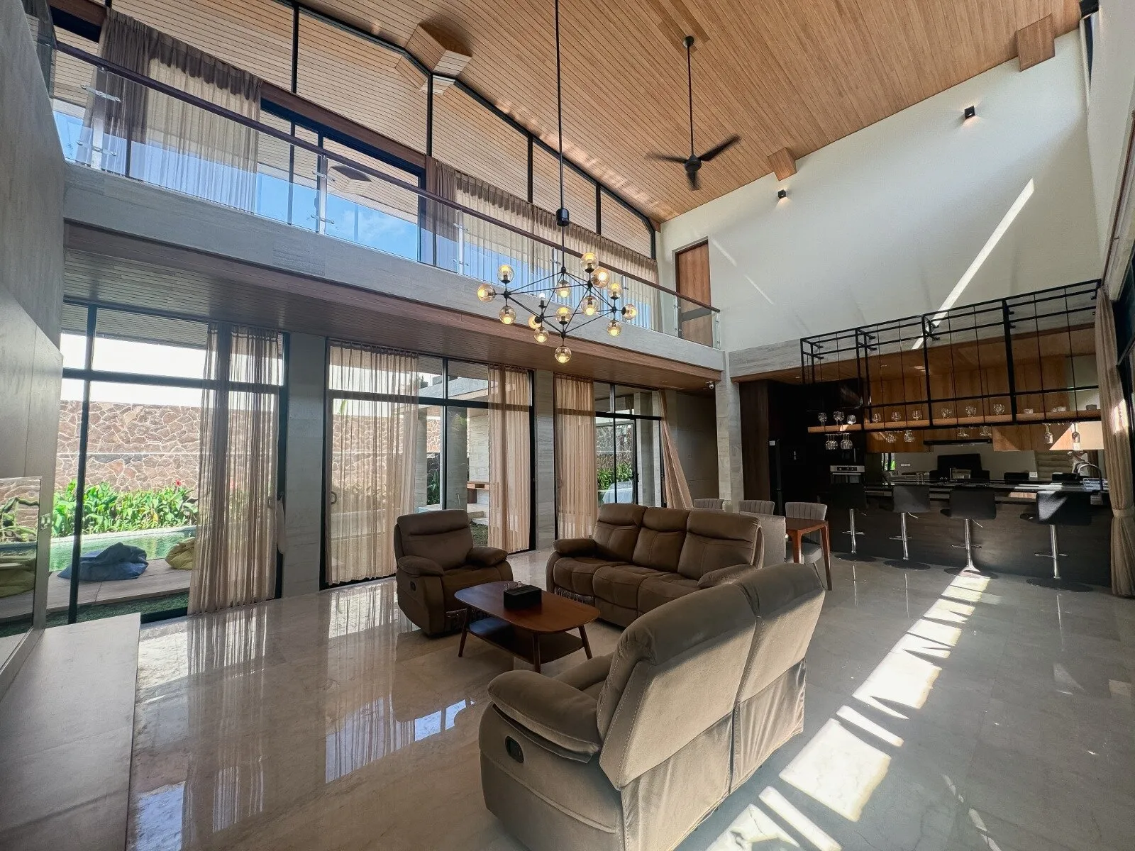 Villa met 4 slaapkamers te koop in Sanur, Bali — 2/18