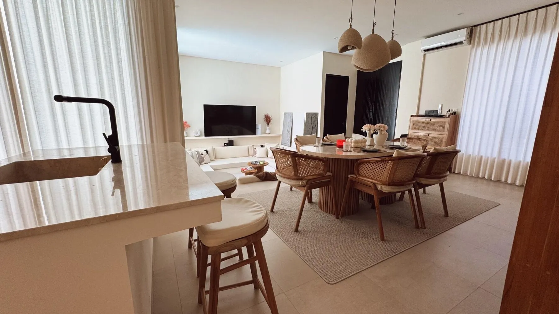 Villa met 4 slaapkamers te koop in Padonan, Canggu, Bali — 3/21