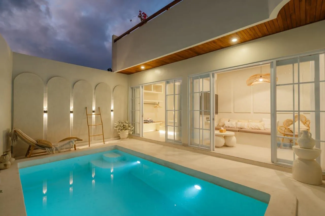 Nieuwe stijlvolle villa in Bukit - winstgevende investering!, 2 slaapkamers, 84 m²