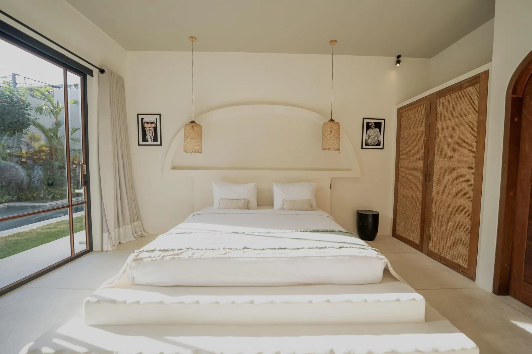 Villa de 2 dormitorios en venta en Umalas, Canggu, Bali — 7/11