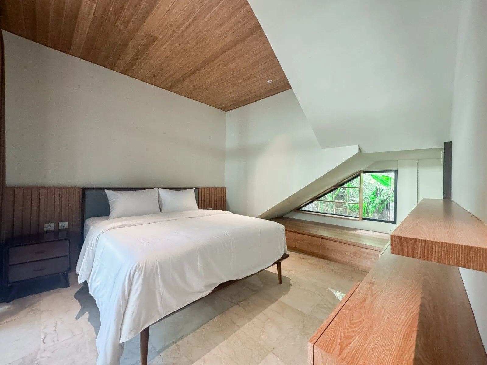 Villa met 4 slaapkamers te koop in Sanur, Bali — 10/18