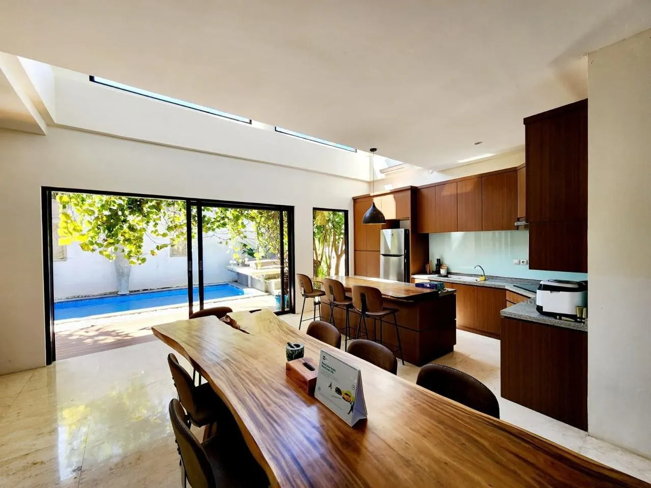 Villa de 3 dormitorios en venta en Uluwatu, Bali — 2/7