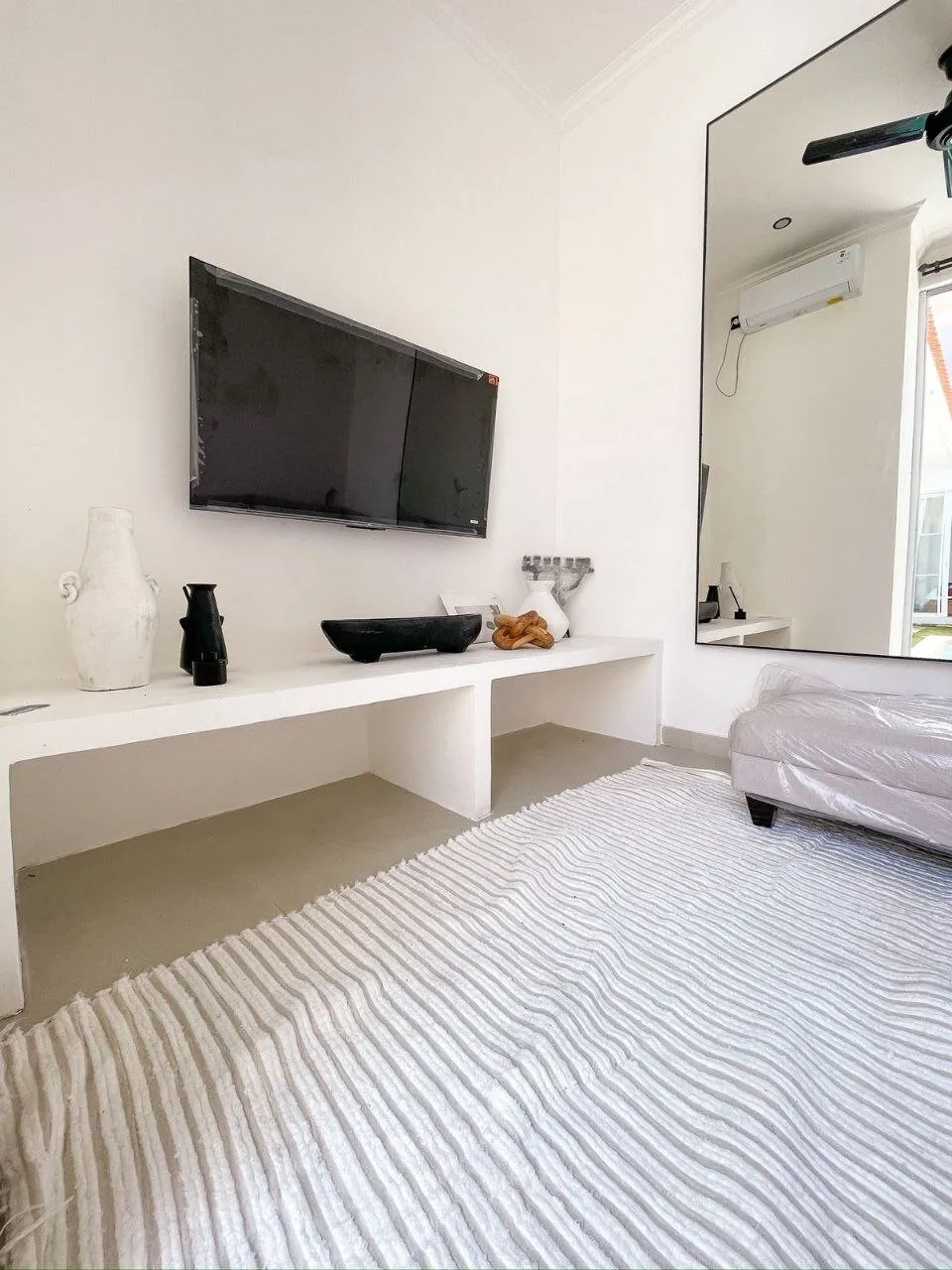 Villa de 3 dormitorios en venta en Tibubeneng, Canggu, Bali — 3/18