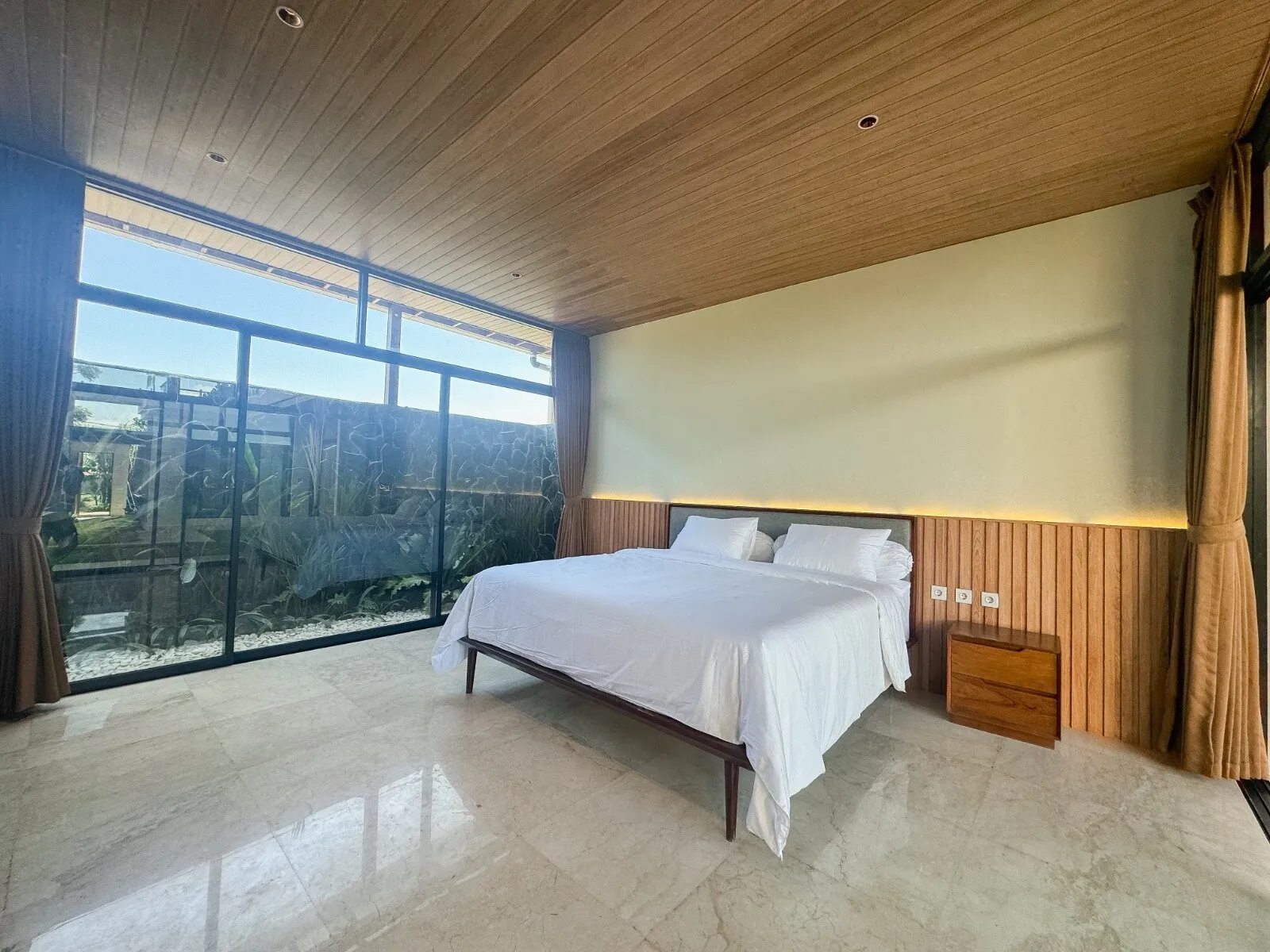 Villa met 4 slaapkamers te koop in Sanur, Bali — 11/18