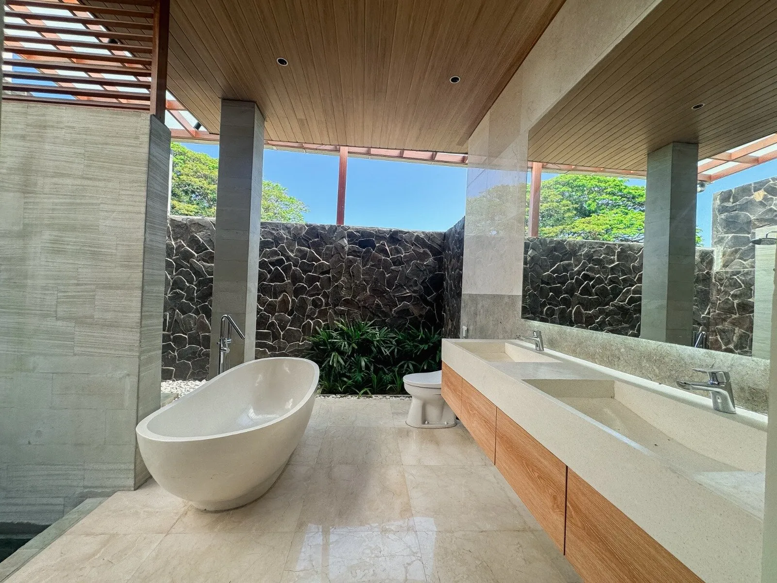Villa met 4 slaapkamers te koop in Sanur, Bali — 15/18