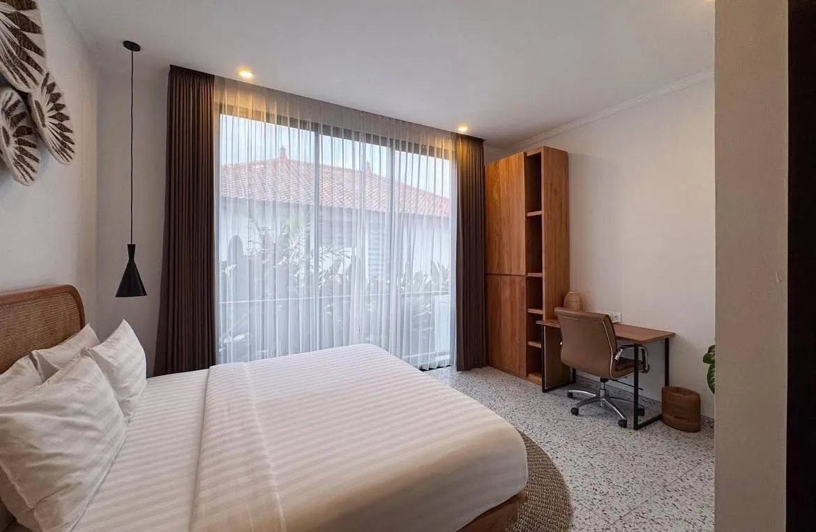 Villa de 2 dormitorios en venta en Berawa, Canggu, Bali — 9/11