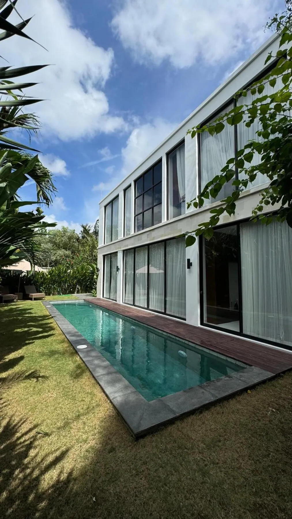 Villa moderna en venta en Kerabokan, Bali!, 3 dormitorios, 185 m²