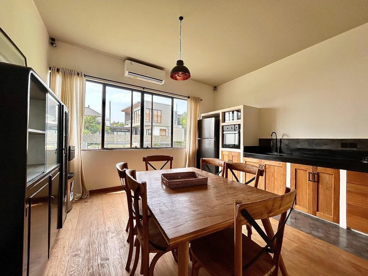 Villa de 2 dormitorios en venta en Umalas, Canggu, Bali — 3/12