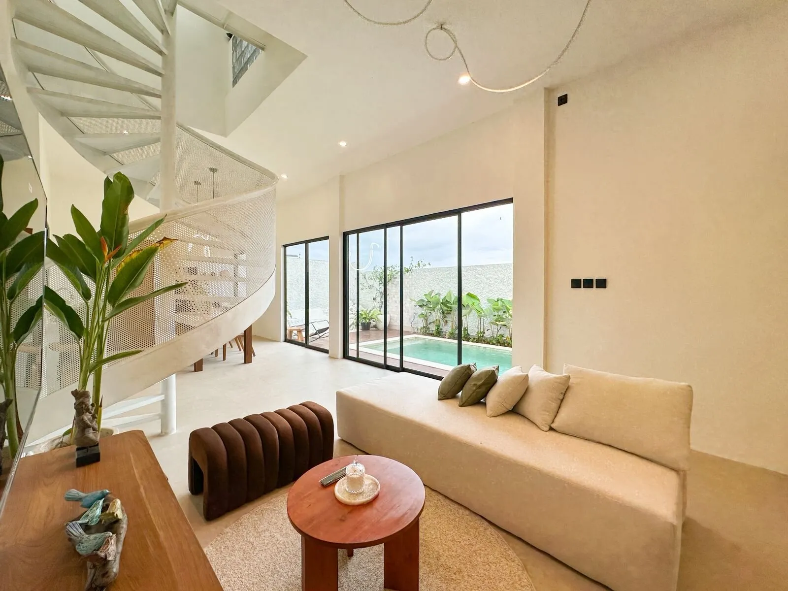 Villa de 2 dormitorios en venta en Ungasan, Uluwatu, Bali — 4/20