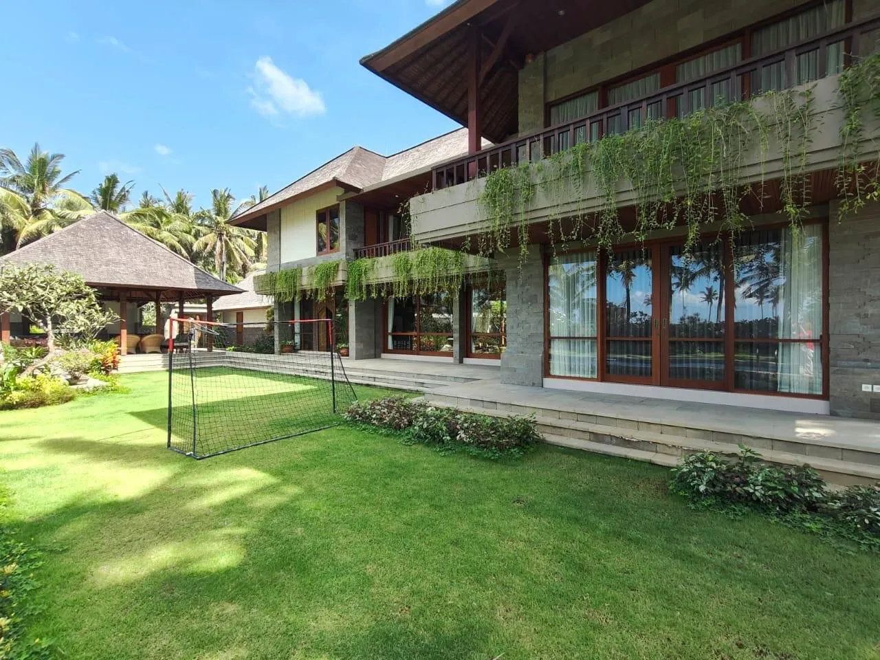 Villa de 5 dormitorios en venta en gianyar, Bali — 11/12