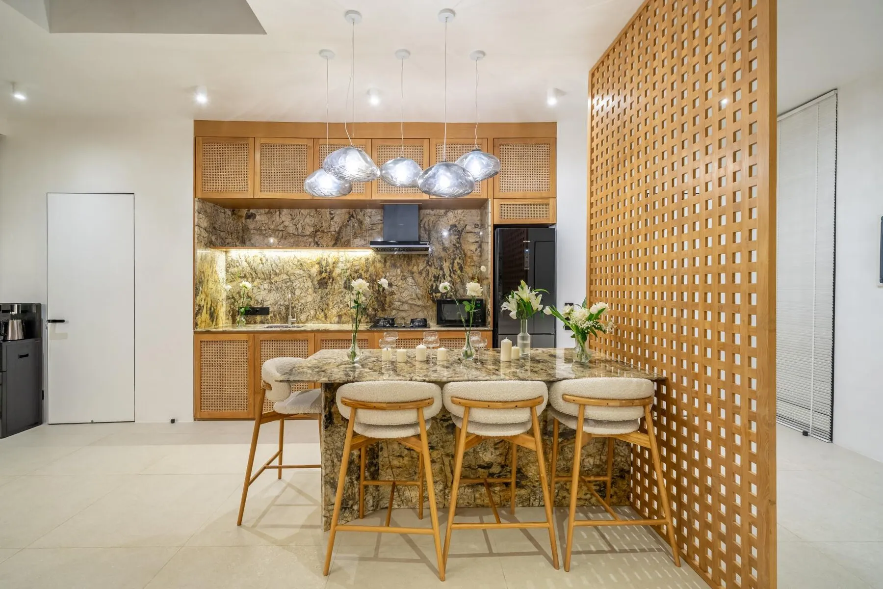 Villa de 3 dormitorios en venta en Balangan, Uluwatu, Bali — 10/20