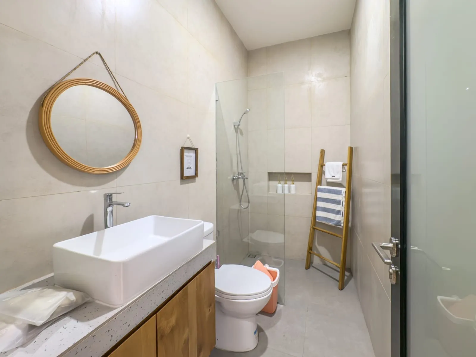 Villa de 1 dormitorio en venta en Tibubeneng, Canggu, Bali — 9/13