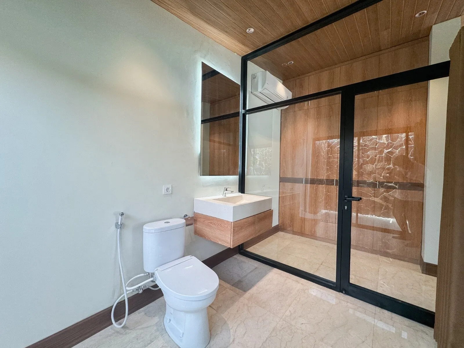 Villa met 4 slaapkamers te koop in Sanur, Bali — 16/18