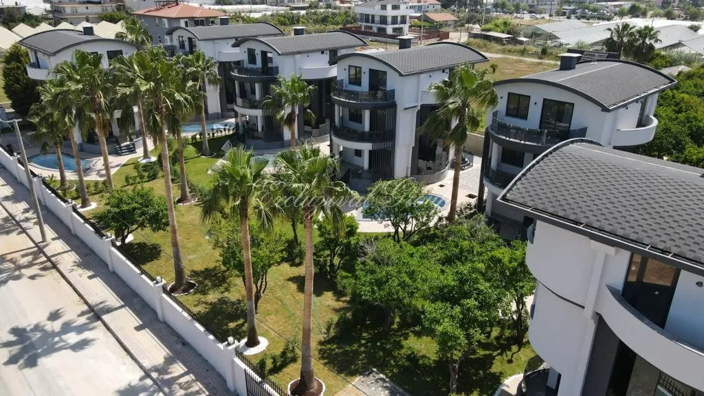 Villa in Alanya, 4 bedrooms, 280 m²