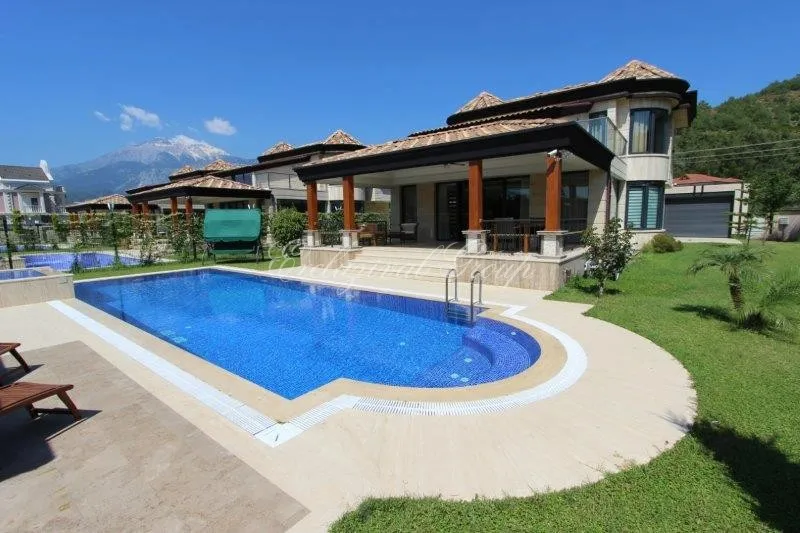 Villa met 4 slaapkamers te koop in Kemer, Antalya — 2/17