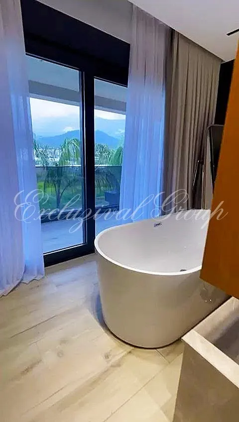 Villa met 4 slaapkamers te koop in Kemer, Antalya — 9/10