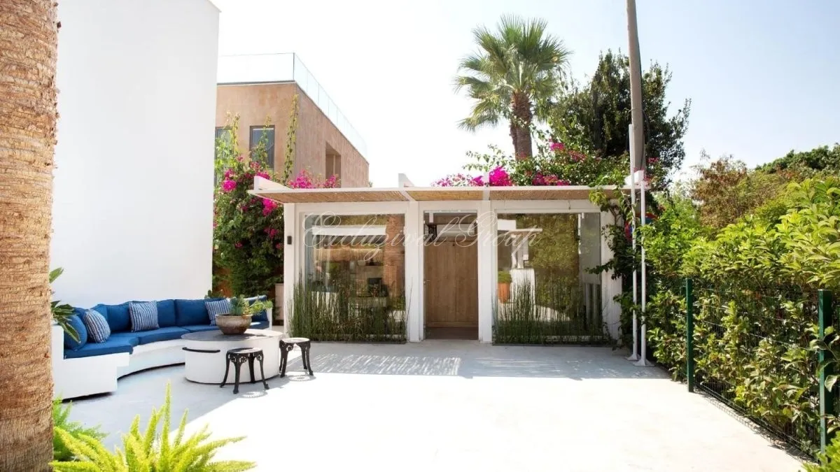 Bedrijfspand te koop in Bodrum, Muğla — 4/20