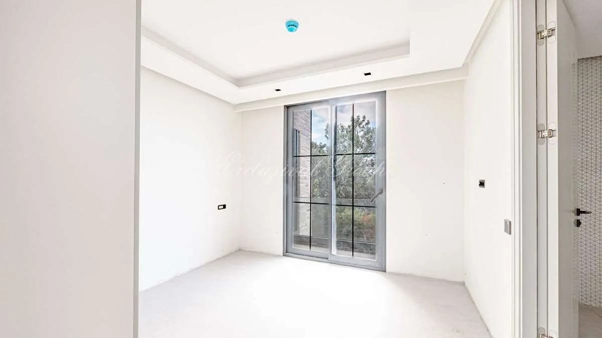 5-bedroom villa for sale in Bodrum, Muğla — 15/20