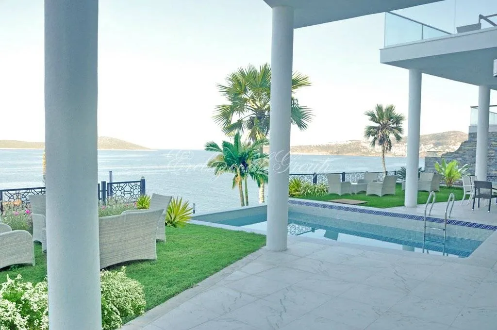 Villa te koop in Bodrum, Muğla — 12/20