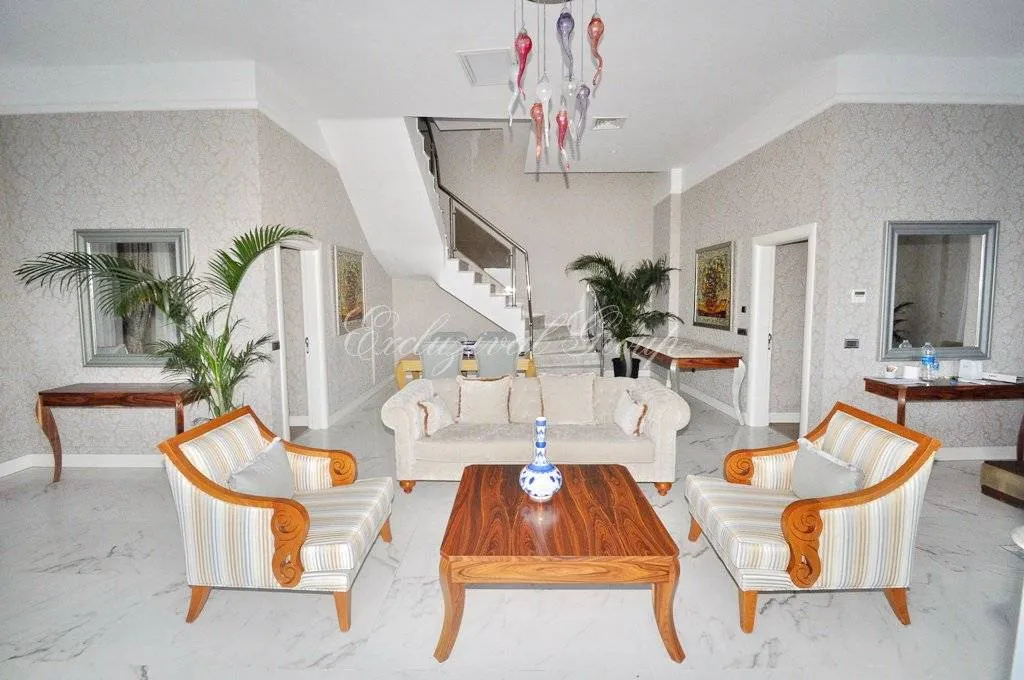 Villa te koop in Bodrum, Muğla — 10/20