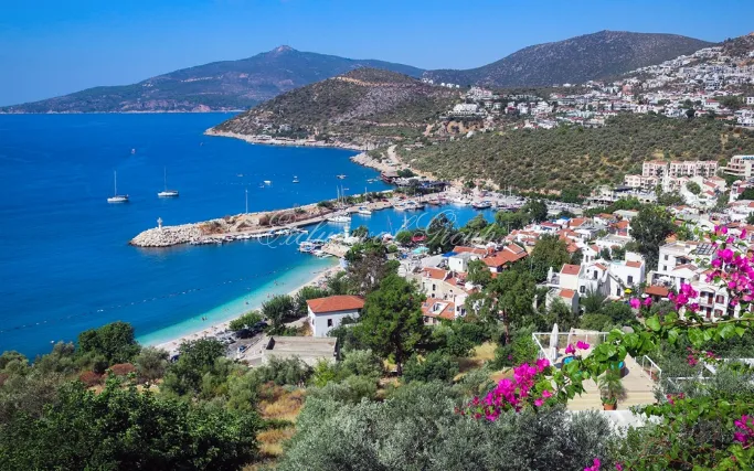 Plot in Kalkan, 8329 m²
