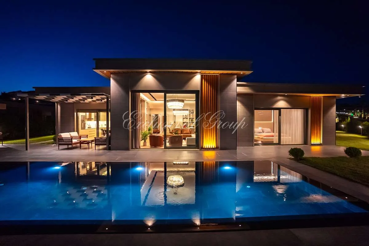 Villa met 4 slaapkamers te koop in Istanbul, Istanboel — 17/20
