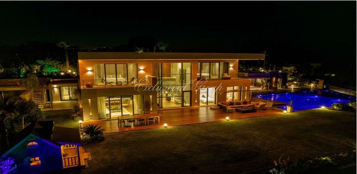 Villa met 4 slaapkamers te koop in Bodrum, Muğla — 18/19