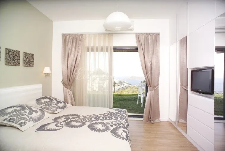 Villa for sale in Bodrum, Muğla — 9/20