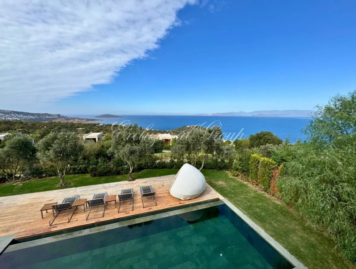 Villa for rent in Bodrum, 9 bedrooms, 550 m²