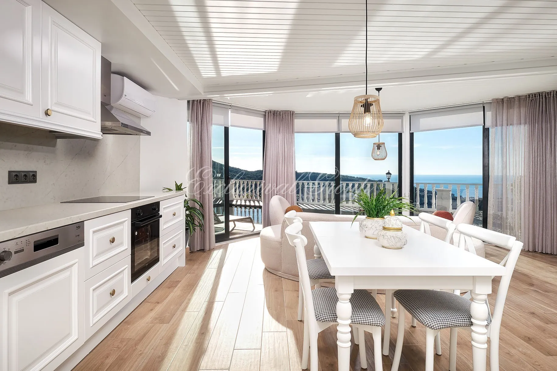 4-bedroom villa for sale in Alanya, Antalya — 12/20