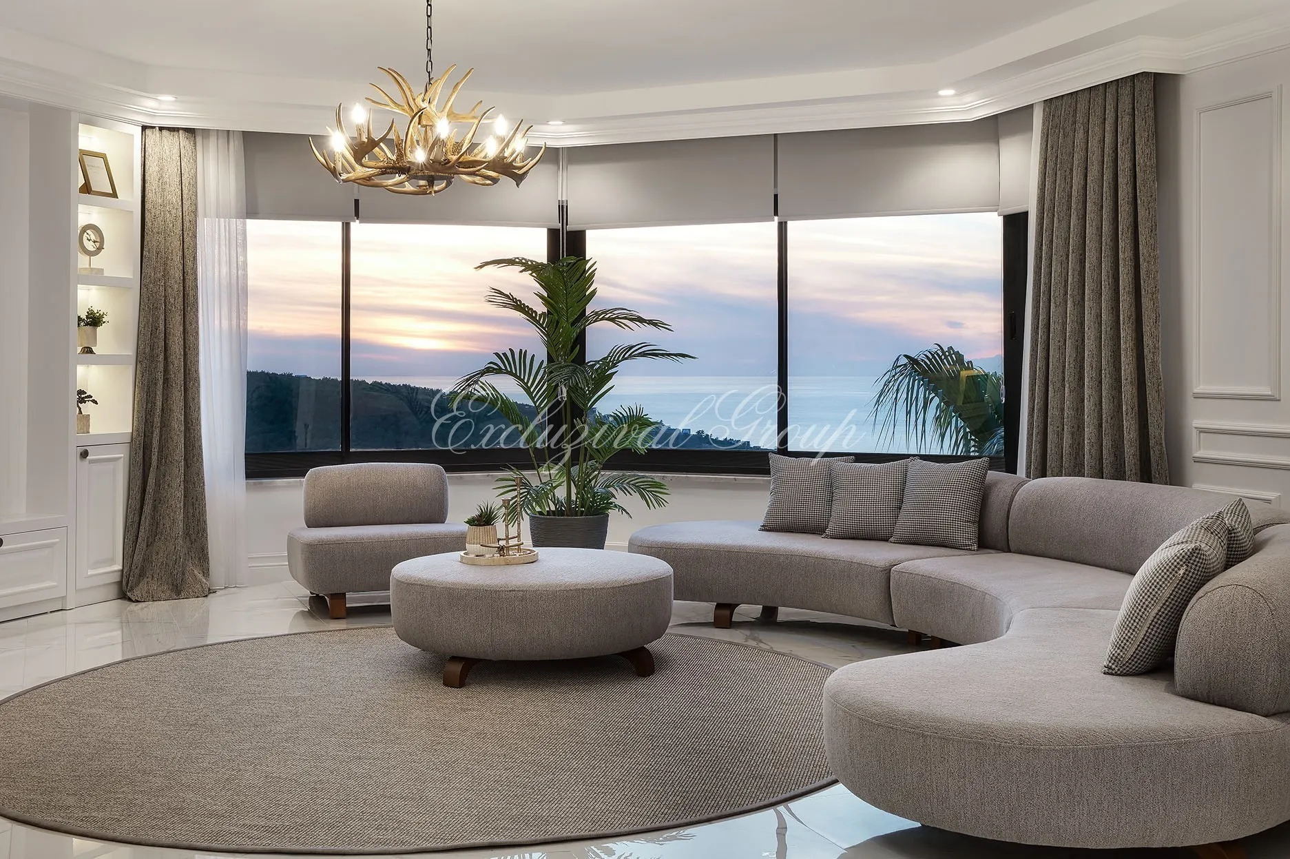 Villa in Alanya, 4 bedrooms, 320 m²