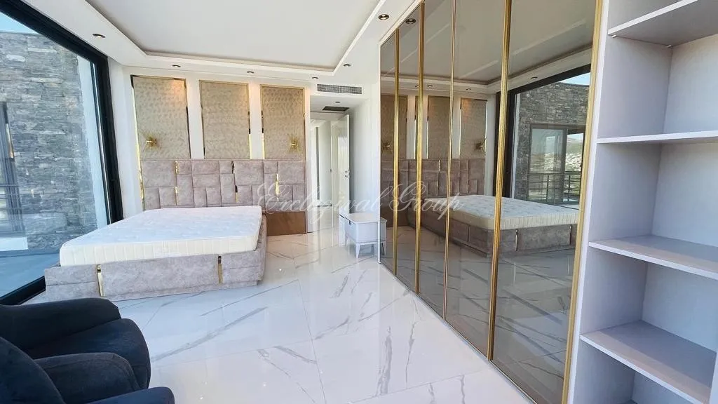 4-bedroom villa for sale in Bodrum, Muğla — 9/12