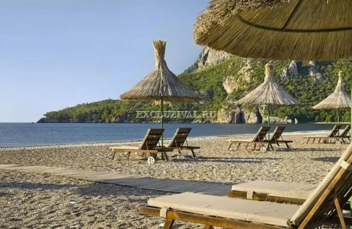 Commercial property in Bodrum, 5500 m²