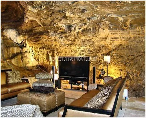 Commercial property in Bodrum, 4000 m²